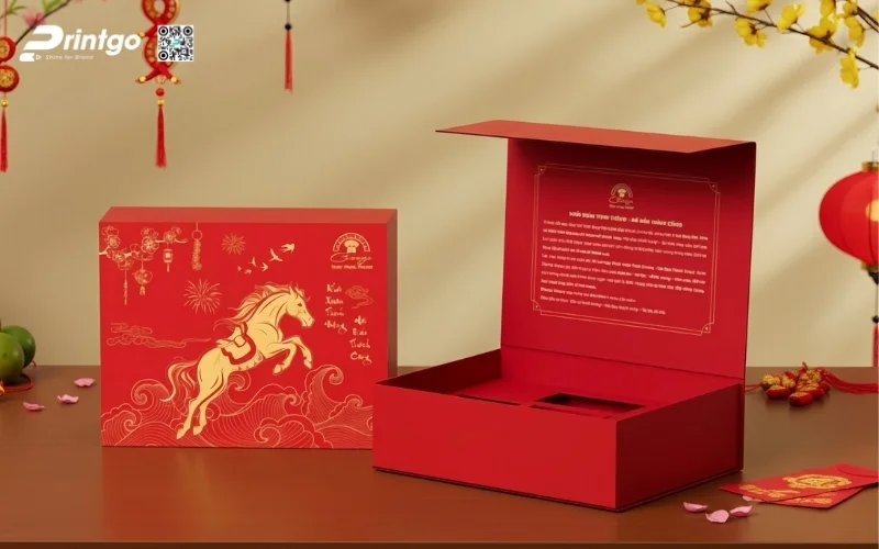Hộp quà tết luxury thiết kế linh vật con ngựa