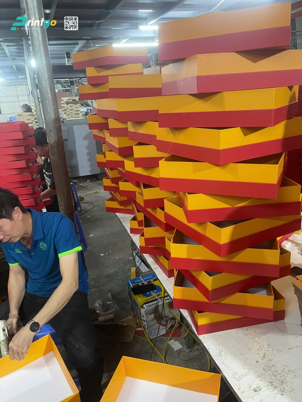 Một số hình ảnh trong quá trình in ấn và đóng gói hộp quà tết Agribank Thanh Hoá