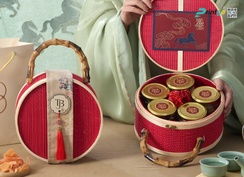 Vì sao giỏ tre gói quà Tết ngày càng được doanh nghiệp ưa chuộng?