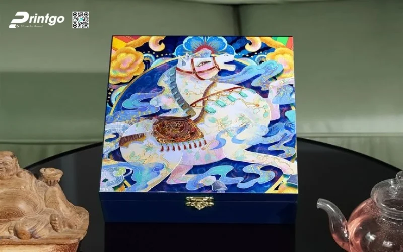 Hộp quà tết luxury thiết kế linh vật con ngựa