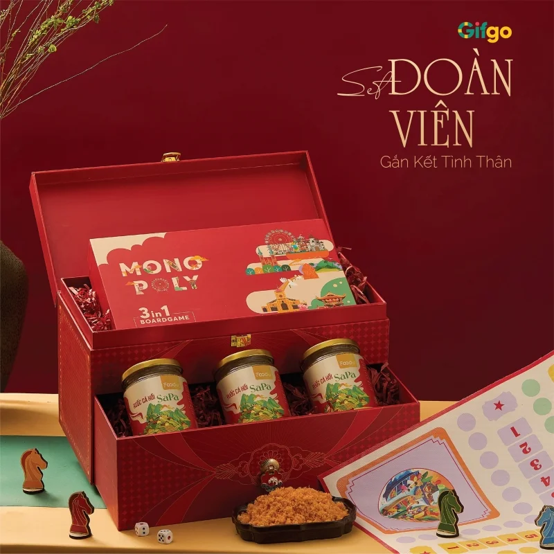 Hộp quà Tết két hợp boardgame