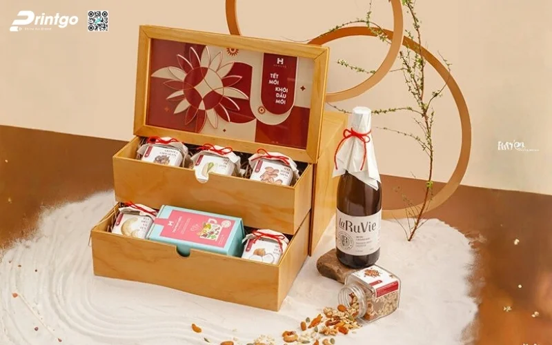 Mẫu hộp quà tết bằng gỗ 2 tầng sang trọng
