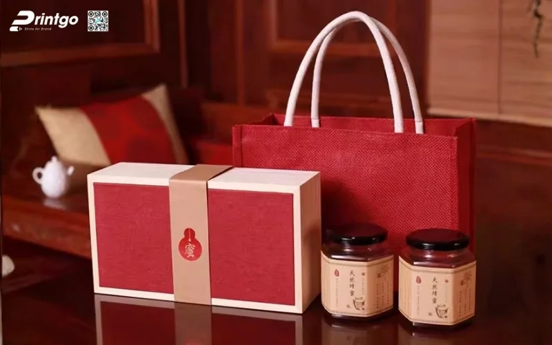 Mẫu hộp quà tết bằng gỗ nắp lật có bản lề