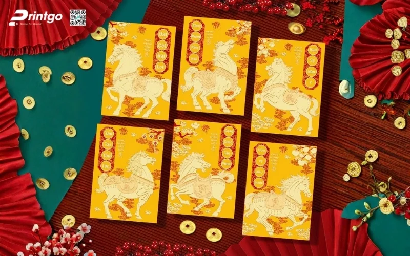 Mẫu thiệp chúc mừng năm mới con ngựa màu vàng 