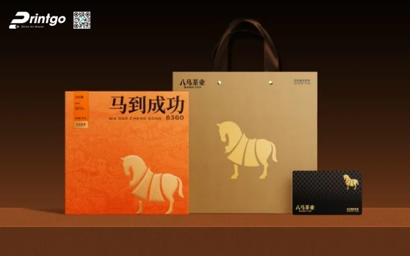 Hộp quà tết luxury thiết kế linh vật con ngựa