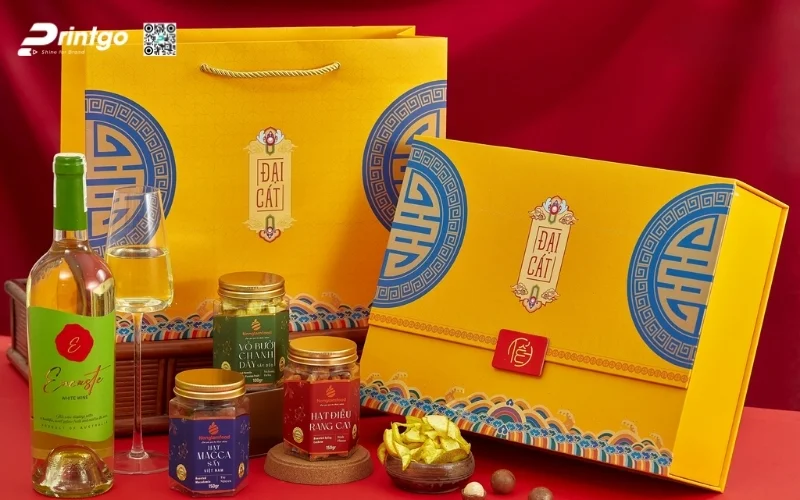 Hộp quà tết premium có hoạ tiết Á Đông 
