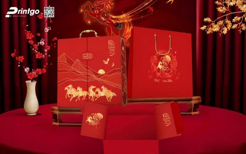 Hộp quà tết luxury thiết kế linh vật con ngựa