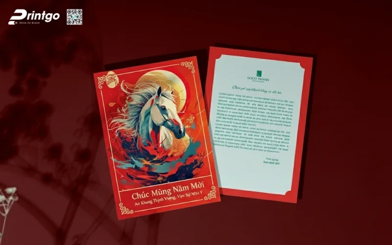 Mẫu thiệp chúc mừng năm mới con ngựa màu đỏ may mắn