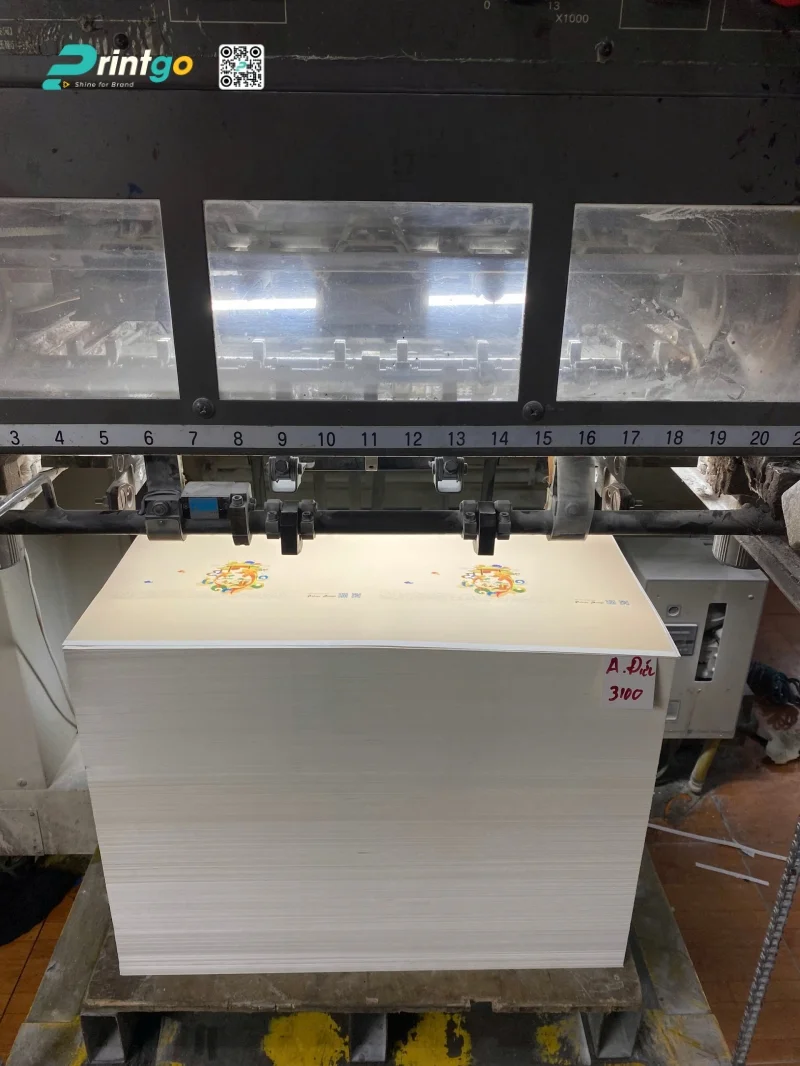Quá trình in hộp quà tết tại xưởng in Printgo