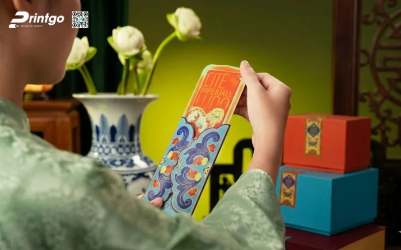Ý nghĩa văn hoá của người Việt khi trao tặng bao lì xì vào ngày tết Ý nghĩa văn hoá của người Việt khi trao tặng bao lì xì vào ngày tết