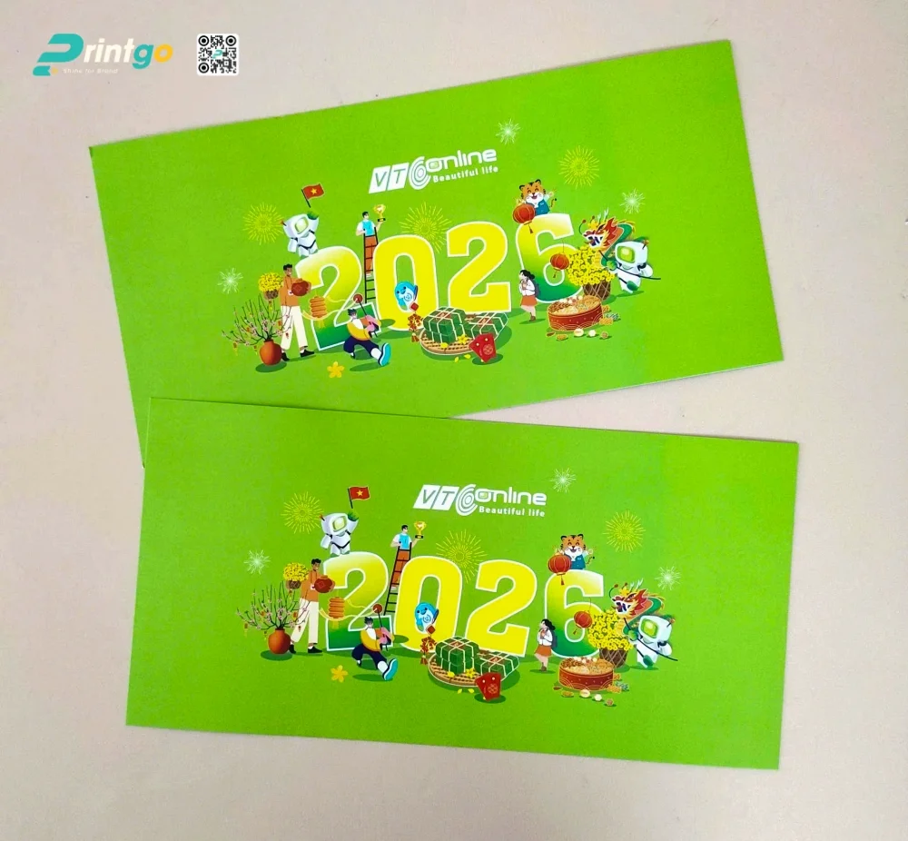 Bộ quà tết VTC Online không thể thiếu được chiếc thiệp chúc mừng và lì xì may mắn