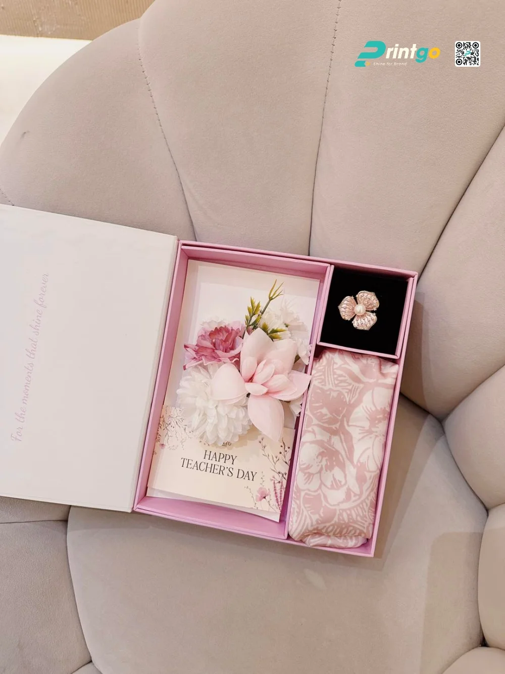 Quy cách Hộp đựng thời trang LeuLeu Accessorize lựa chọn với hộp nam châm cạnh