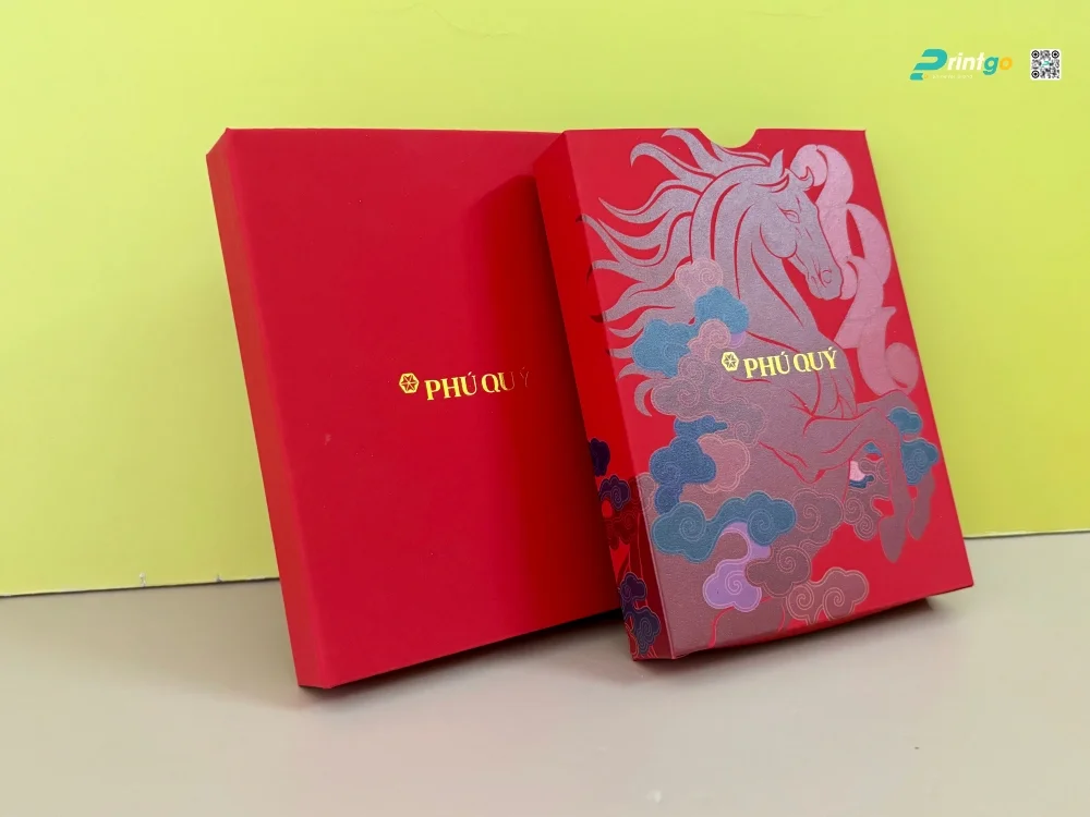 Bộ sản phẩm hộp đựng bạc Bạch Mã Phi Thiên của Phú Quý