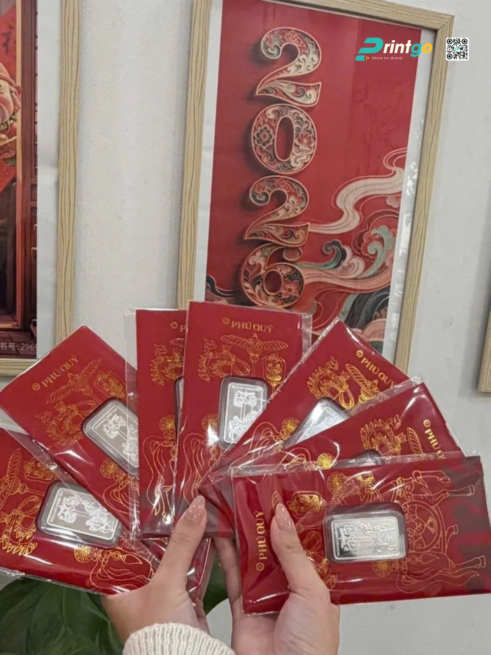 Ngân Mã Phi Thiên với thiết kế dân gian thu hút người mua