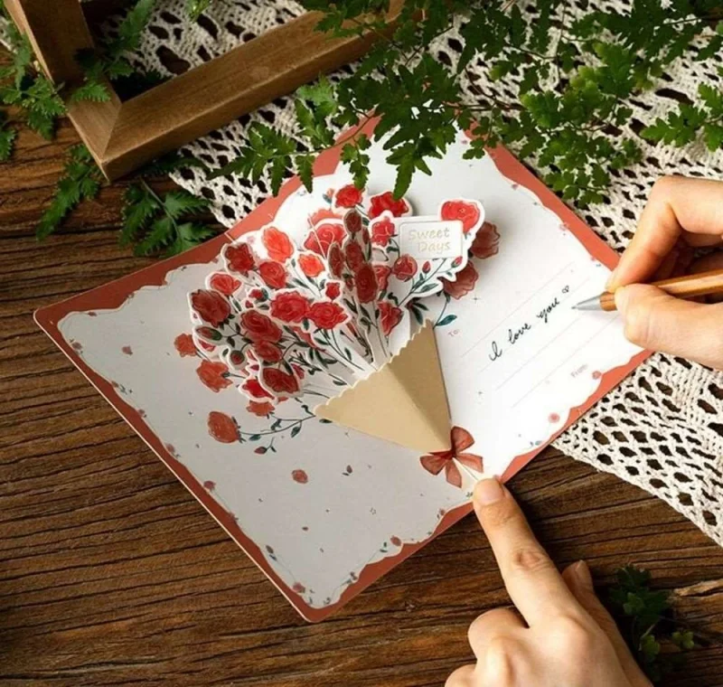 Quà 8/3 cho đồng nghiệp nữ thiết thực trong công việc