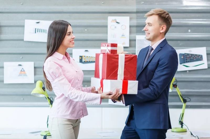 Gợi ý lời chúc 8/3 cho sếp nữ trang nhã, phù hợp môi trường công sở