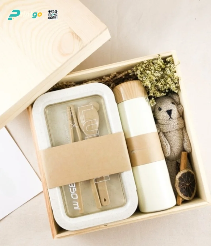 Set quà 8/3 với bình giữ nhiệt và hộp đựng cơm