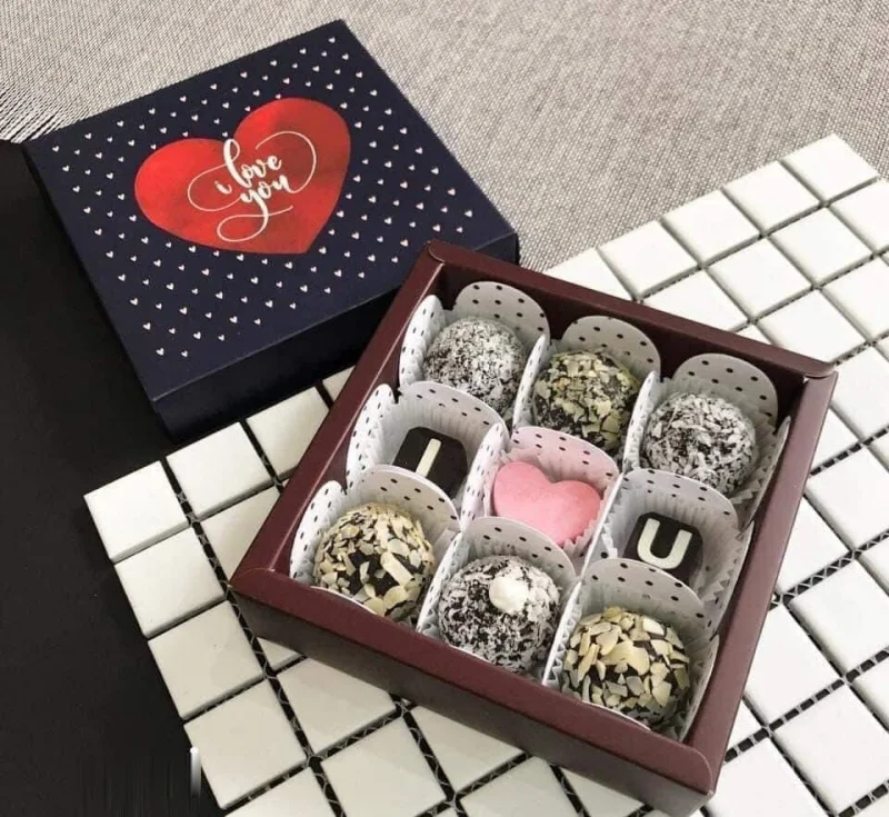 Ngày 8/3 nên tặng gì cho người yêu?