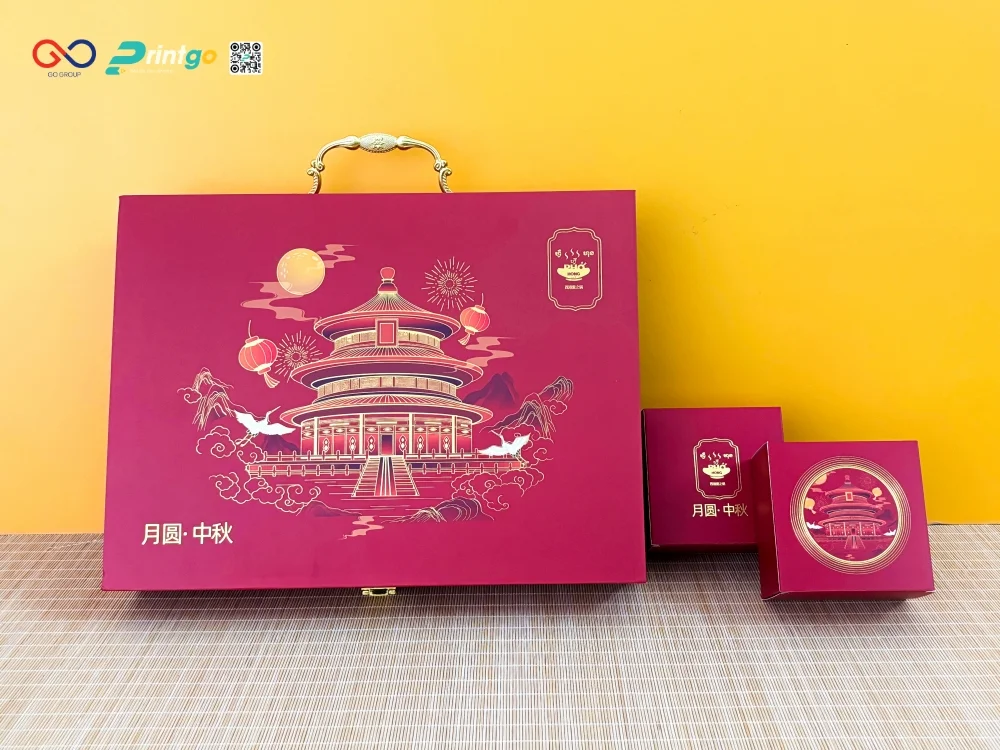 Hộp bánh trung thu Phở Hong Lee với quy cách hộp nắp lật quai xách