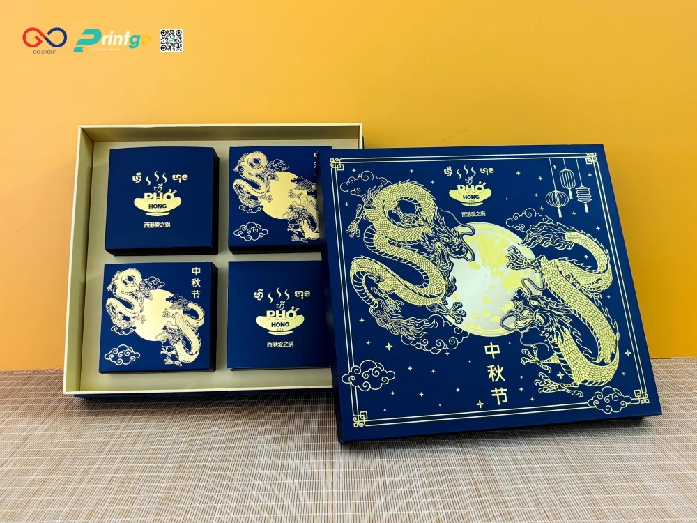 Hộp bánh trung thu Phở Hong Lee với quy cách hộp âm dương hở đai