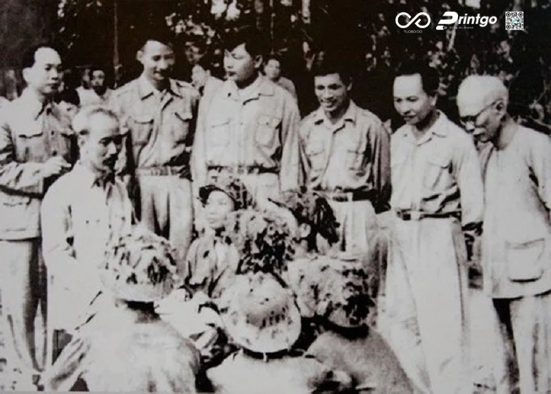 Bối cảnh ra đời của Đoàn Thanh niên Cộng sản Bối cảnh ra đời của Đoàn Thanh niên Cộng sản