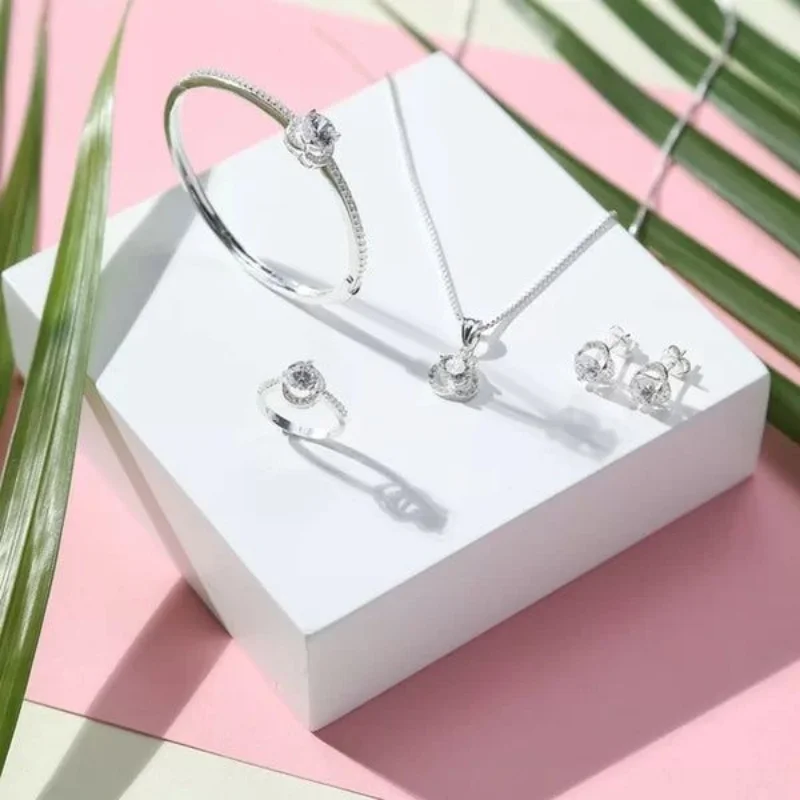 Gợi ý các món quà ý nghĩa dành tặng trong ngày 8/3