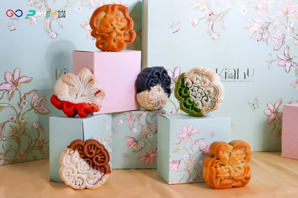 Hộp bánh trung thu Kim Như Bakery với vẻ đẹp nhẹ nhàng thanh tao
