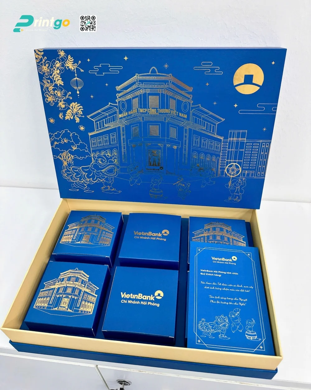 Hộp đựng bánh trung thu VietinBank bức tranh thương hiệu gắn liền với truyền thống