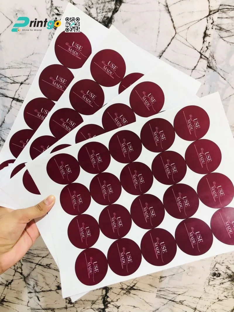 Tem decal nhựa trắng sữa giao hàng toàn quốc