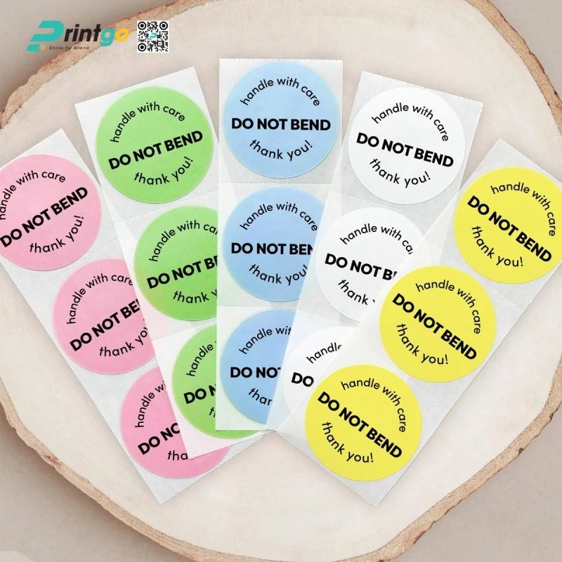 Lợi ích của in tem decal nhựa so với tem giấy thông thường