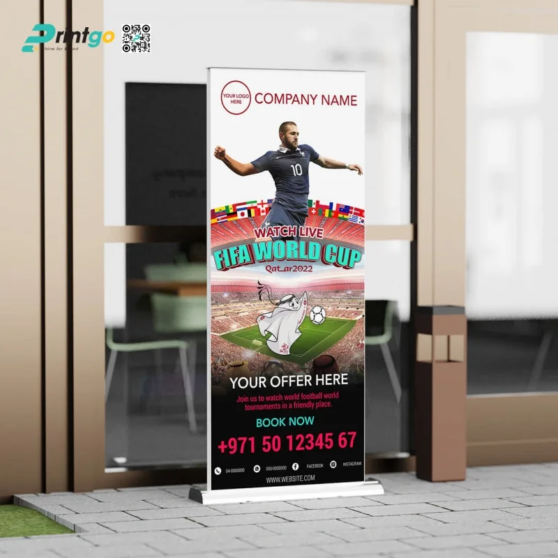 Mẫu standee World Cup cầu thủ ấn tượng