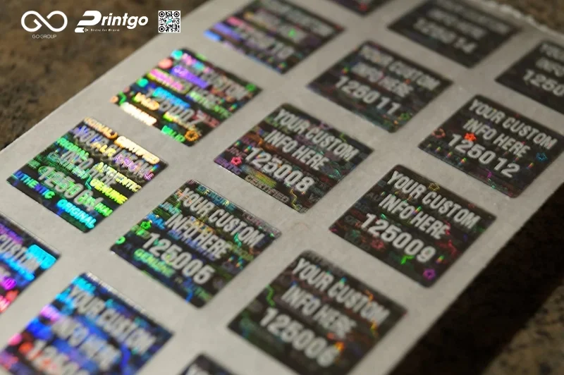 Tem decal vỡ Hologram 