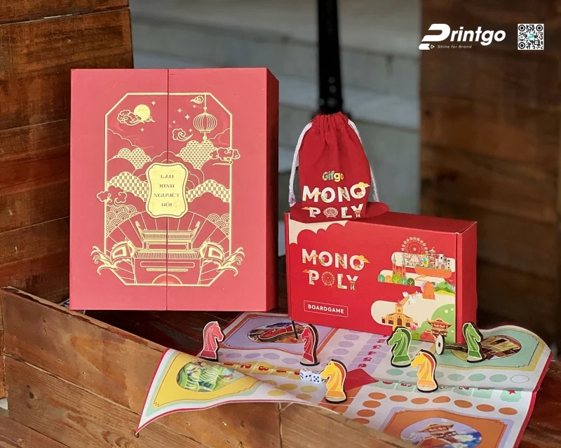 Hộp Trung thu kết hợp bánh và sản phẩm đi kèm 