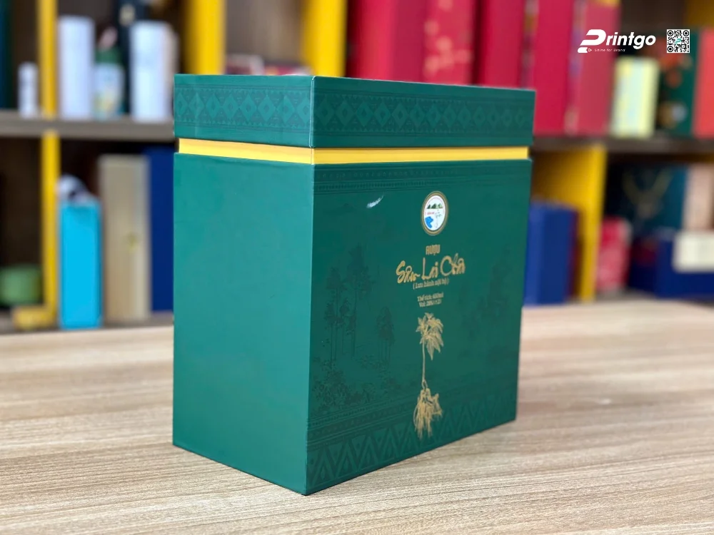 Hộp đựng rượu sâm Lai Châu dùng giấy carton lạnh bồi bên ngoài là giấy couche