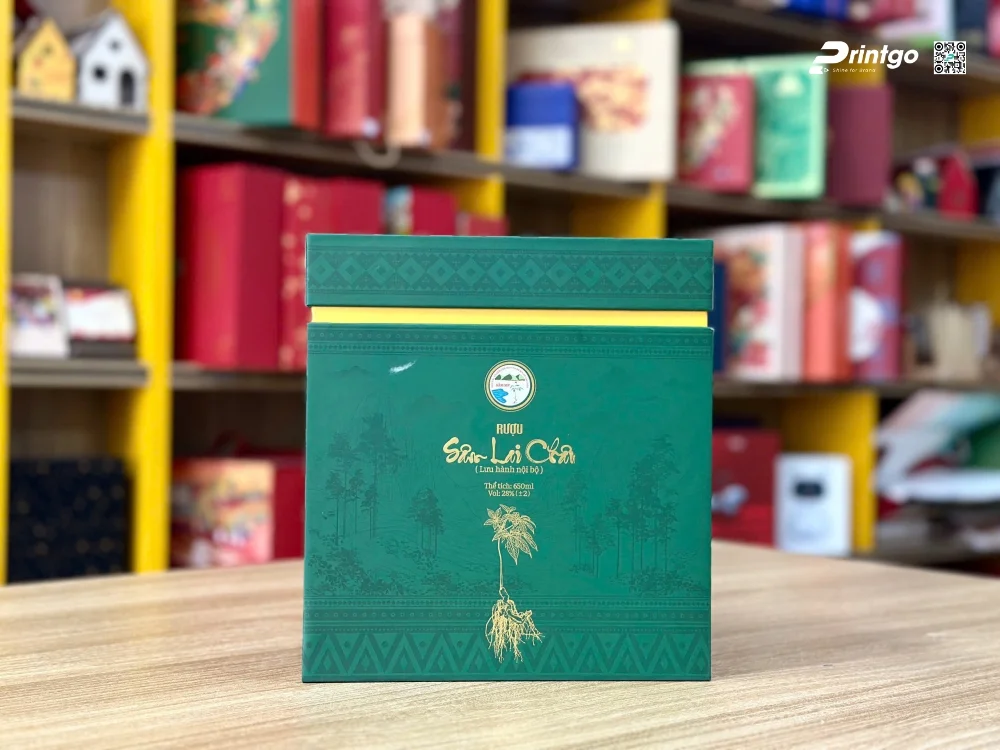 Hộp đựng rượu sâm Lai Châu dùng giấy carton lạnh bồi bên ngoài là giấy couche