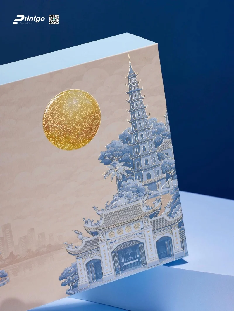 Màu sắc: xanh, trắng ngà và vàng ánh trăng