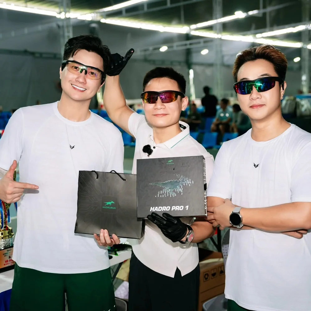 Hình ảnh thực tế Celeb đã sử dụng Hadrorun và trải nghiệm bao bì độc đáo