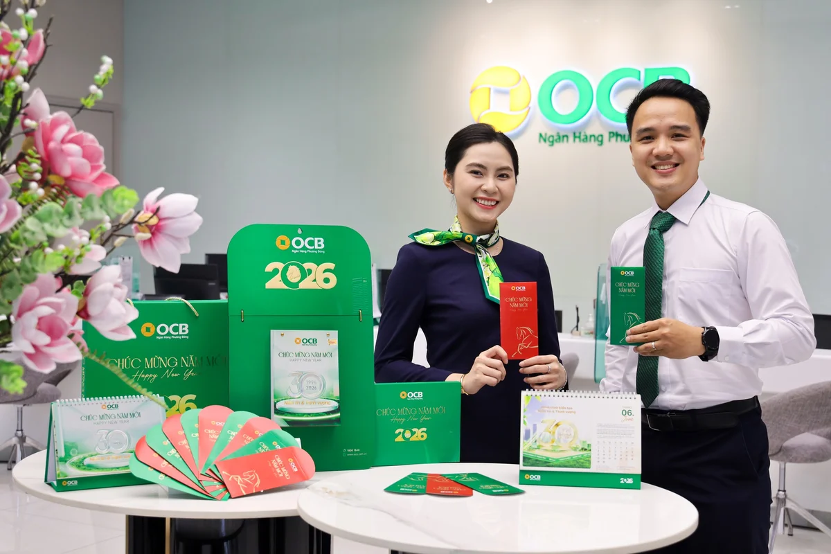 Mẫu lịch Tết thiết kế theo nhận diện thương hiệu
