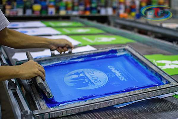 Cần những gì trong quá trình in lụa Cần những gì trong quá trình in lụa