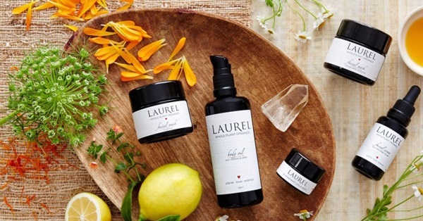 Tham khảo top 20+ mẫu tem mỹ phẩm đẹp, ấn tượng Tham khảo top 20+ mẫu tem mỹ phẩm đẹp, ấn tượng