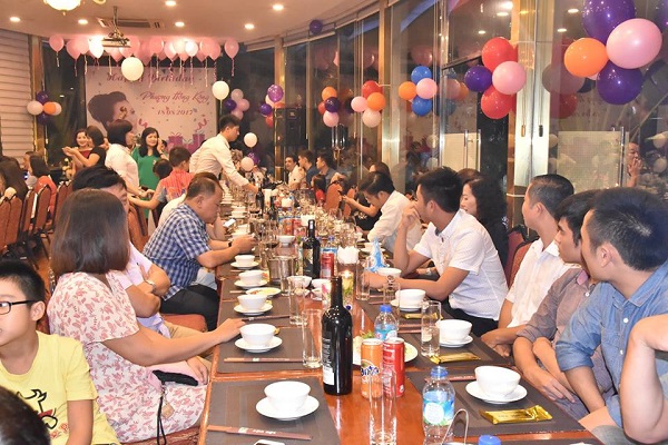 Tổng hợp các địa chỉ nhà hàng tổ chức tiệc tất niên Hà Nội và TP. Hồ Chí Minh Tổng hợp các địa chỉ nhà hàng tổ chức tiệc tất niên Hà Nội và TP. Hồ Chí Minh