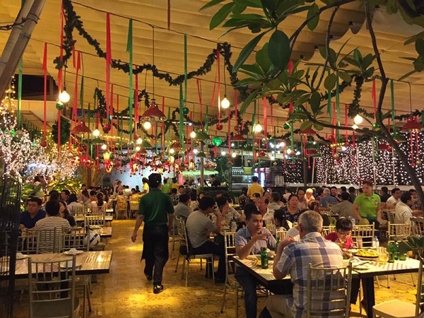 Tổng hợp các địa chỉ nhà hàng tổ chức tiệc tất niên Hà Nội và TP. Hồ Chí Minh Tổng hợp các địa chỉ nhà hàng tổ chức tiệc tất niên Hà Nội và TP. Hồ Chí Minh