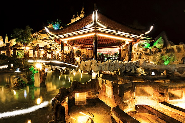 Tổng hợp các địa chỉ nhà hàng tổ chức tiệc tất niên Hà Nội và TP. Hồ Chí Minh Tổng hợp các địa chỉ nhà hàng tổ chức tiệc tất niên Hà Nội và TP. Hồ Chí Minh