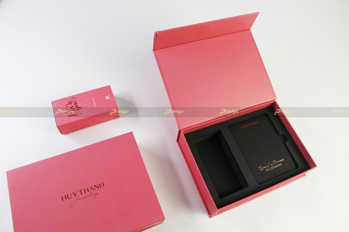 Tìm hiểu chi tiết về hộp carton lạnh: Chất liệu, kiểu dáng và ứng dụng Tìm hiểu chi tiết về hộp carton lạnh: Chất liệu, kiểu dáng và ứng dụng