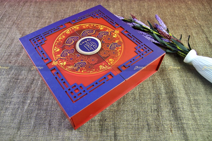 Thiết kế và in ấn hộp đựng quà Tết cho thương hiệu bánh dứa Singapore Vương Giả Thiết kế và in ấn hộp đựng quà Tết cho thương hiệu bánh dứa Singapore Vương Giả