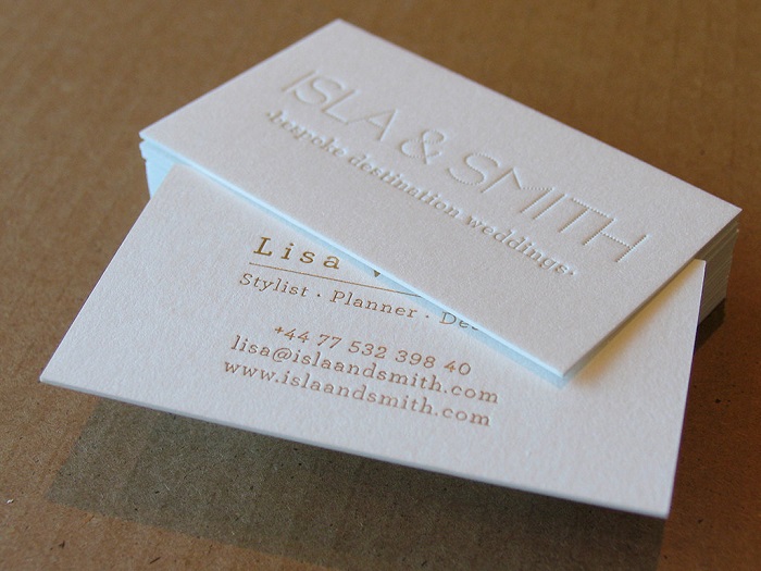 Tìm hiểu kỹ thuật in dập nổi, in dập chìm. Một số lưu ý khi gia công Tìm hiểu kỹ thuật in dập nổi, in dập chìm. Một số lưu ý khi gia công