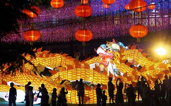 Mid-autumn Festival là gì? Những từ vựng tiếng Anh hay cho chủ đề Trung Thu Mid-autumn Festival là gì? Những từ vựng tiếng Anh hay cho chủ đề Trung Thu