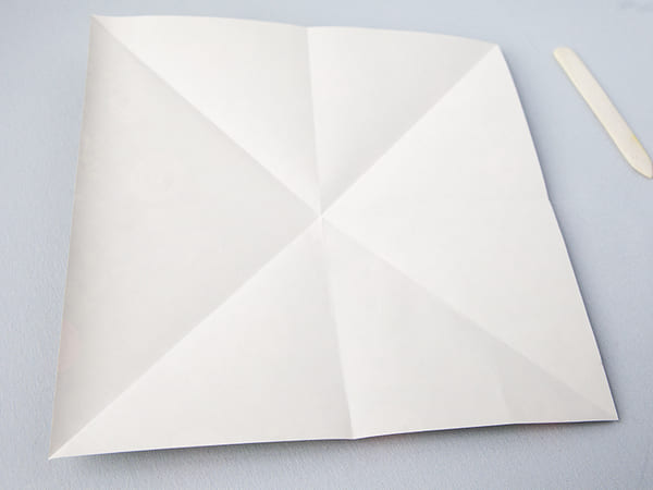 Hướng dẫn cách gấp hộp giấy đơn giản, nhanh chóng và tiện lợi