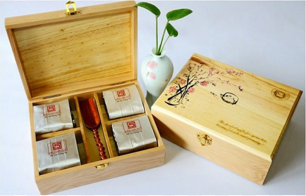 hop-qua-tet-bang-go-su-lua-chon-sang-trong-cao-cap-danh-cho-khach-hang-vip-7_1629257647