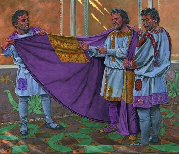 Trang phục màu tím của vua chúa thời xưa